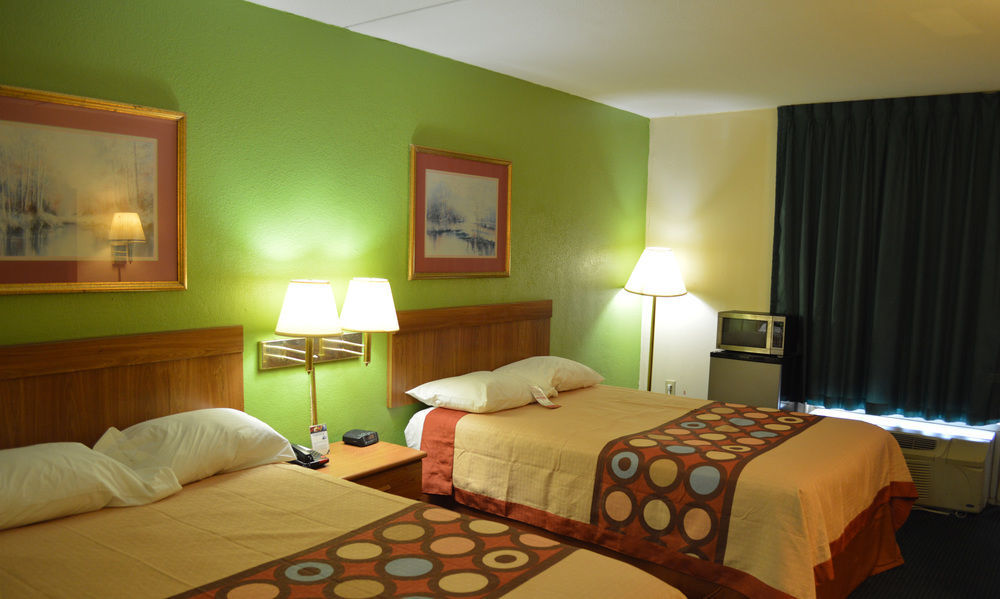Hotel Super 8 By Wyndham Tifton Zewnętrze zdjęcie