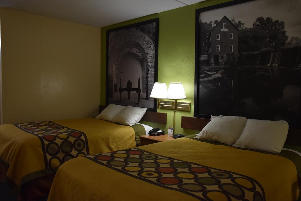 Hotel Super 8 By Wyndham Tifton Zewnętrze zdjęcie