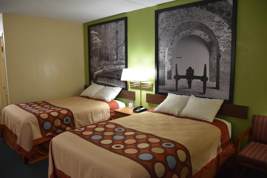 Hotel Super 8 By Wyndham Tifton Zewnętrze zdjęcie