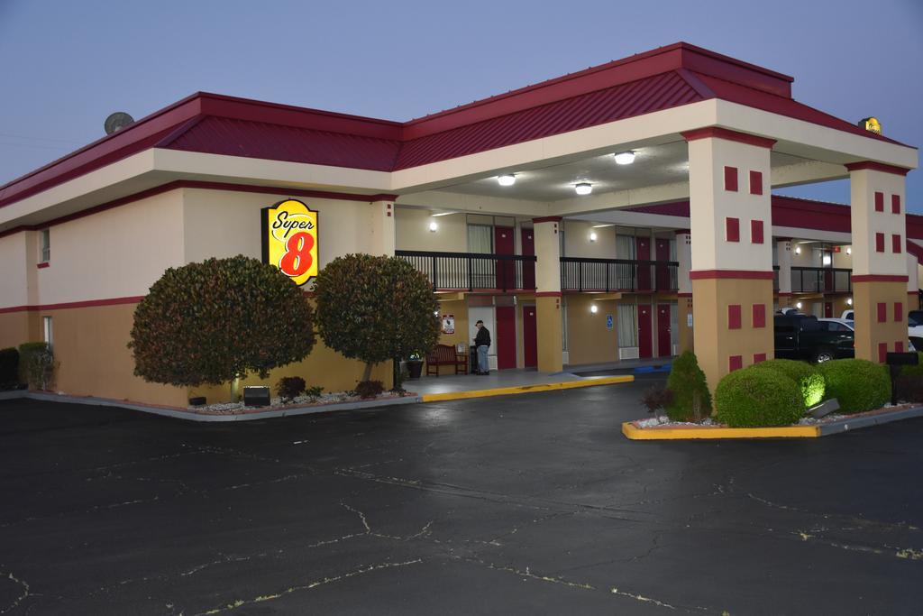 Hotel Super 8 By Wyndham Tifton Zewnętrze zdjęcie